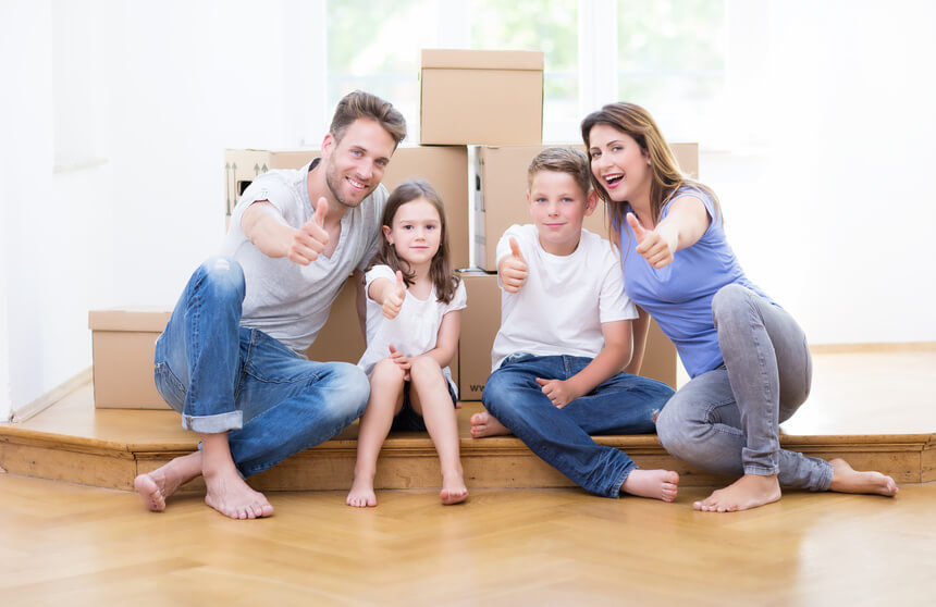 What does a mortgage agent do?